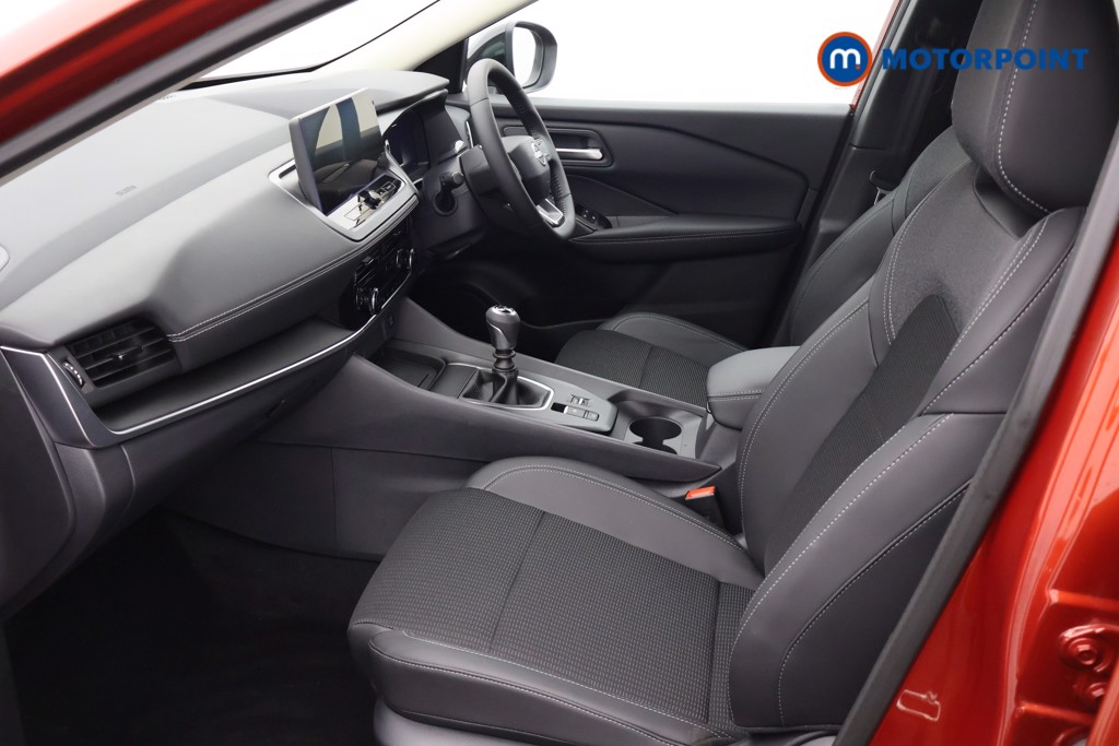 Nissan Qashqai N-Connecta Manual Petrol SUV - Stock Number (1683492) - 32nd supplementary image