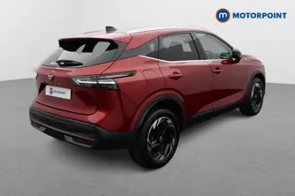 Nissan Qashqai N-Connecta Manual Petrol SUV - Stock Number (1683492) - Drivers side rear corner