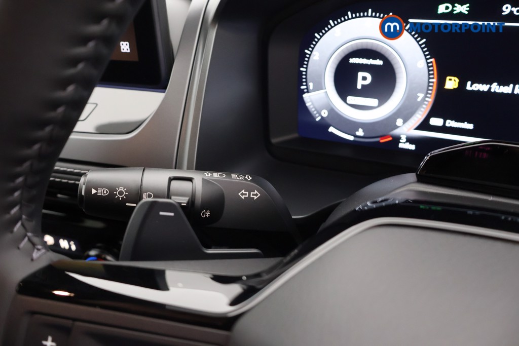 Nissan Qashqai N-Connecta Automatic Petrol SUV - Stock Number (1683495) - 8th supplementary image