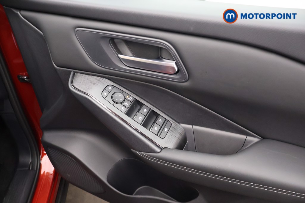 Nissan Qashqai N-Connecta Automatic Petrol SUV - Stock Number (1683495) - 20th supplementary image