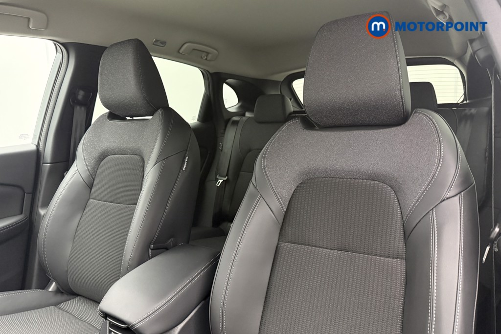 Nissan Qashqai N-Connecta Automatic Petrol SUV - Stock Number (1683508) - 4th supplementary image