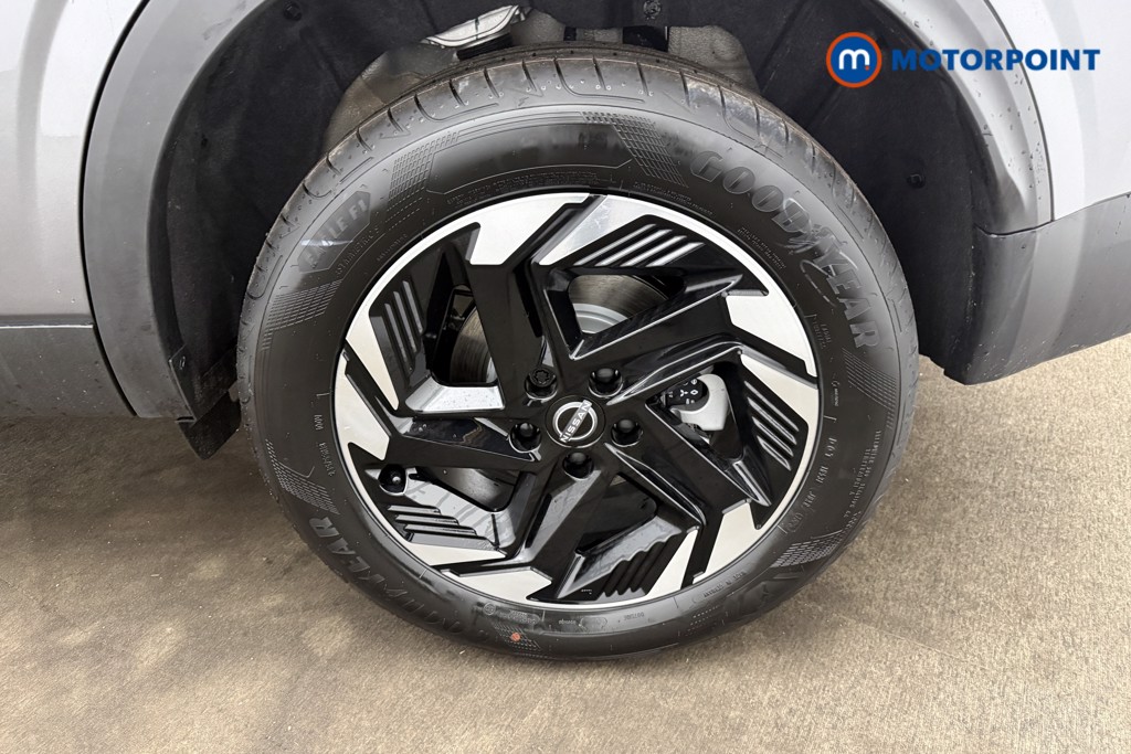 Nissan Qashqai N-Connecta Automatic Petrol SUV - Stock Number (1683508) - 14th supplementary image