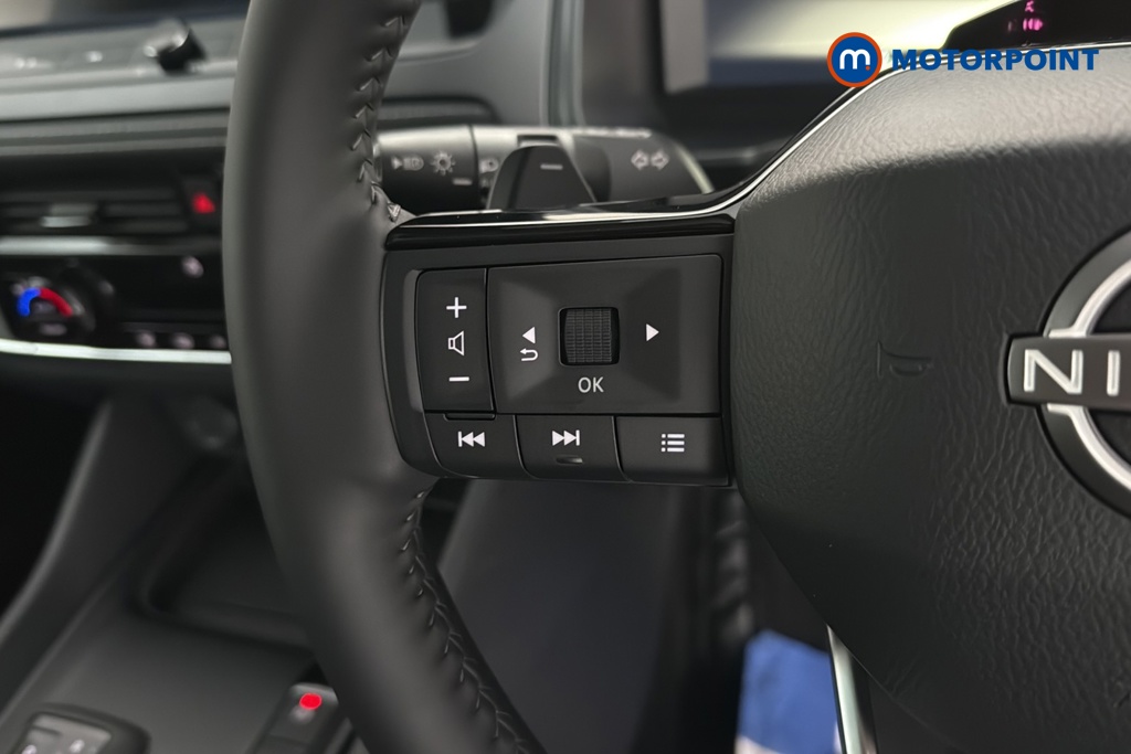 Nissan Qashqai N-Connecta Automatic Petrol SUV - Stock Number (1683513) - 4th supplementary image