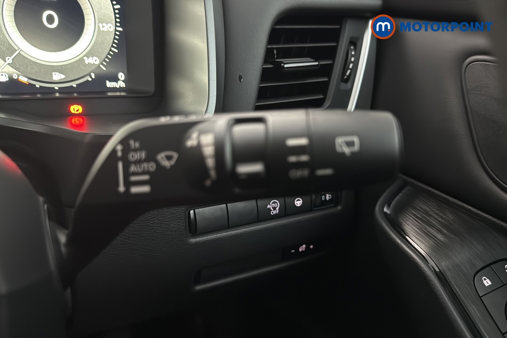 Nissan Qashqai N-Connecta Automatic Petrol SUV - Stock Number (1683513) - 6th supplementary image