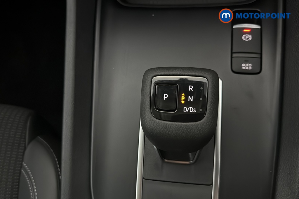Nissan Qashqai N-Connecta Automatic Petrol SUV - Stock Number (1683513) - 15th supplementary image
