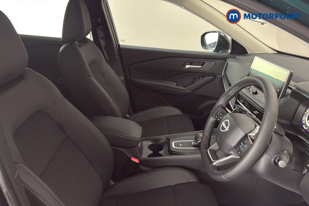 Nissan Qashqai N-Connecta Automatic Petrol SUV - Stock Number (1683513) - 22nd supplementary image