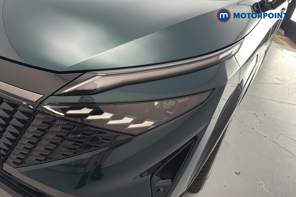 Nissan Qashqai N-Connecta Automatic Petrol SUV - Stock Number (1683513) - 42nd supplementary image