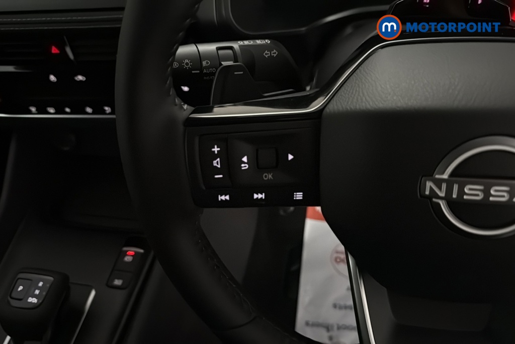 Nissan Qashqai N-Connecta Automatic Petrol SUV - Stock Number (1683521) - 4th supplementary image