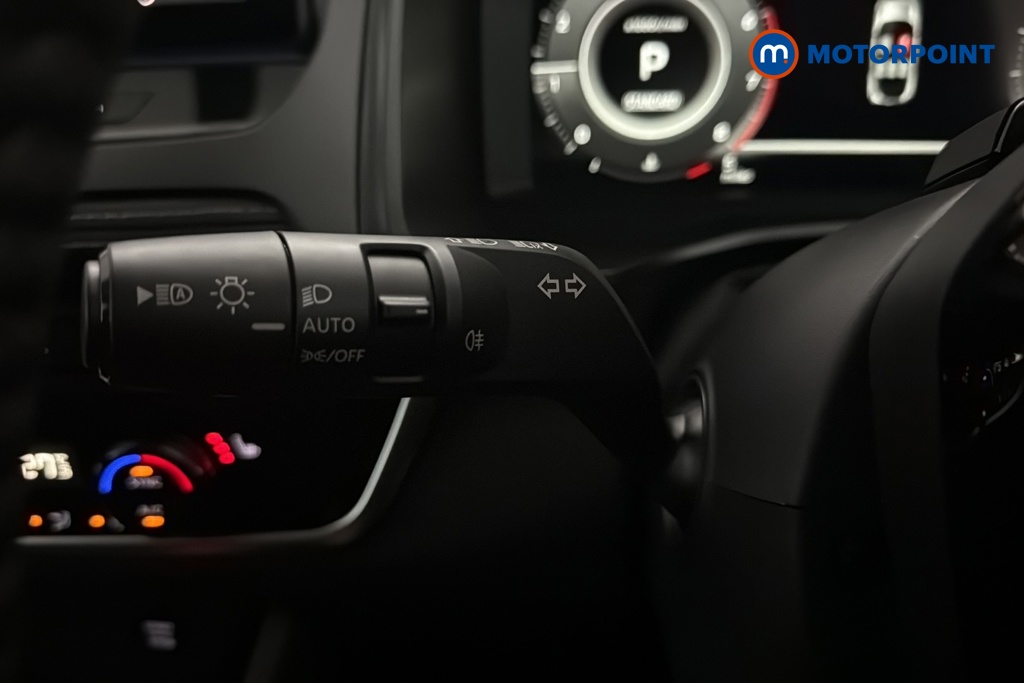 Nissan Qashqai N-Connecta Automatic Petrol SUV - Stock Number (1683521) - 5th supplementary image