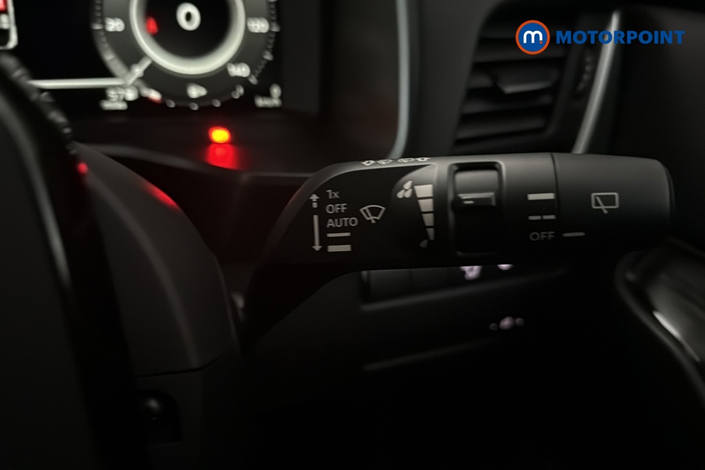 Nissan Qashqai N-Connecta Automatic Petrol SUV - Stock Number (1683521) - 6th supplementary image