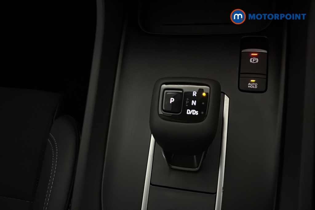 Nissan Qashqai N-Connecta Automatic Petrol SUV - Stock Number (1683521) - 15th supplementary image