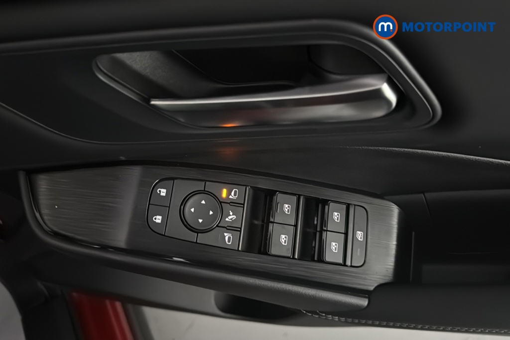 Nissan Qashqai N-Connecta Automatic Petrol SUV - Stock Number (1683521) - 19th supplementary image