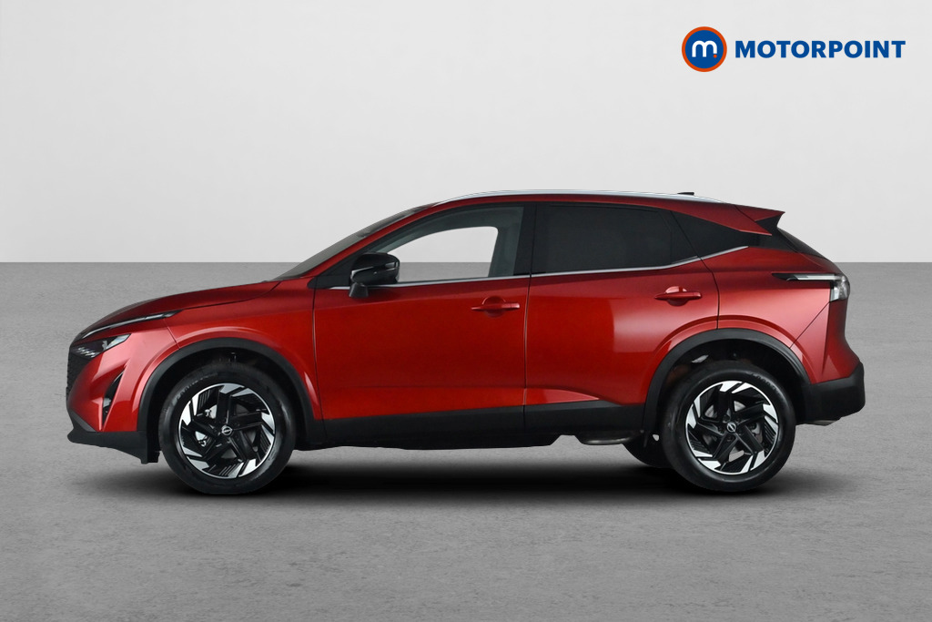 Nissan Qashqai N-Connecta Automatic Petrol SUV - Stock Number (1683521) - Drivers side