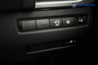 Nissan Qashqai N-Connecta Automatic Petrol SUV - Stock Number (1683537) - 11th supplementary image