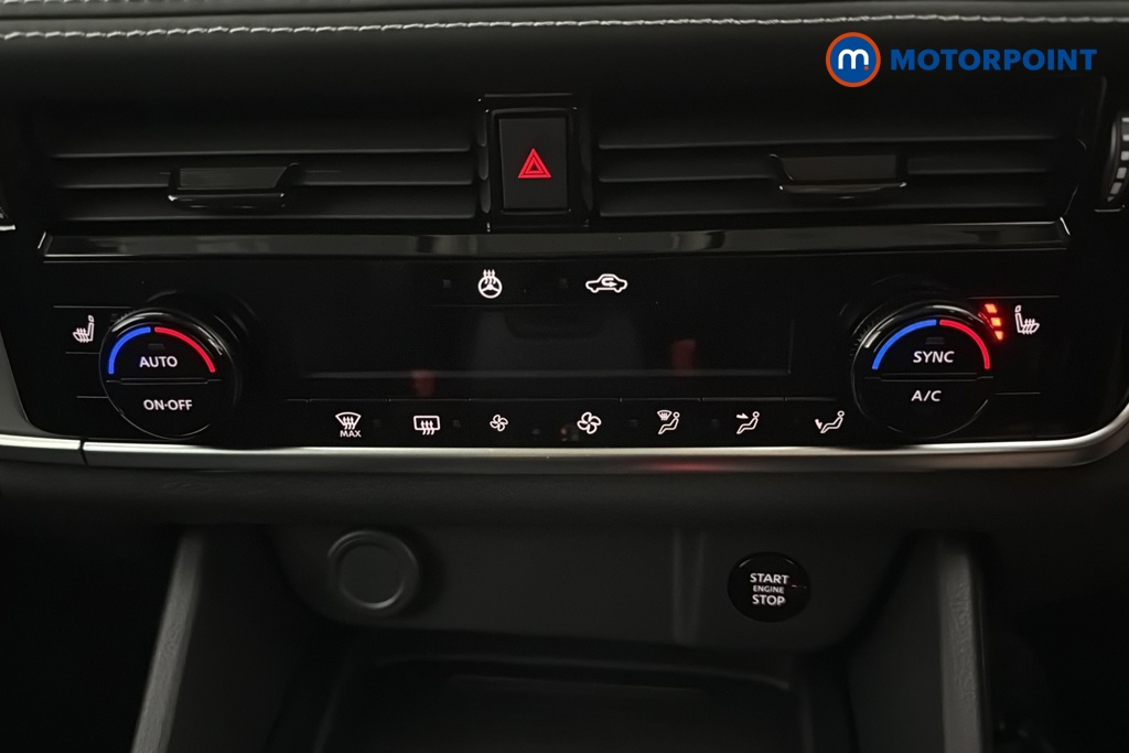Nissan Qashqai N-Connecta Automatic Petrol SUV - Stock Number (1683537) - 12th supplementary image