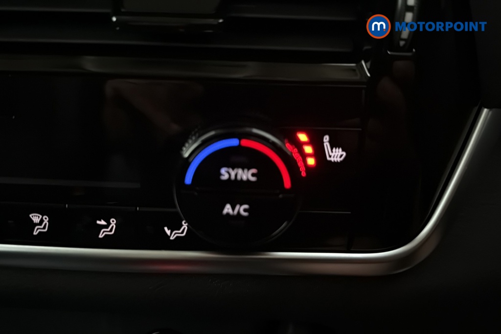 Nissan Qashqai N-Connecta Automatic Petrol SUV - Stock Number (1683537) - 14th supplementary image