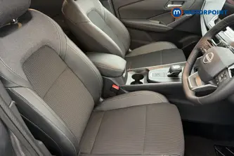 Nissan Qashqai N-Connecta Automatic Petrol SUV - Stock Number (1683538) - 22nd supplementary image