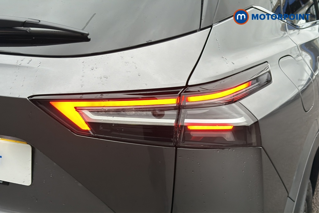 Nissan Qashqai N-Connecta Automatic Petrol SUV - Stock Number (1683538) - 36th supplementary image