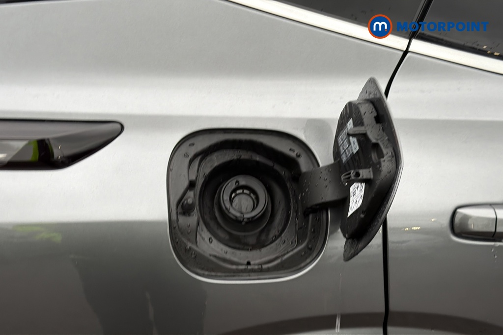 Nissan Qashqai N-Connecta Automatic Petrol SUV - Stock Number (1683538) - 41st supplementary image