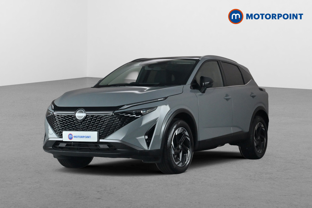 Nissan Qashqai N-Connecta Manual Petrol SUV - Stock Number (1683552) - Passenger side front corner