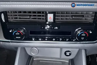 Nissan Qashqai N-Connecta Manual Petrol SUV - Stock Number (1683552) - 12th supplementary image