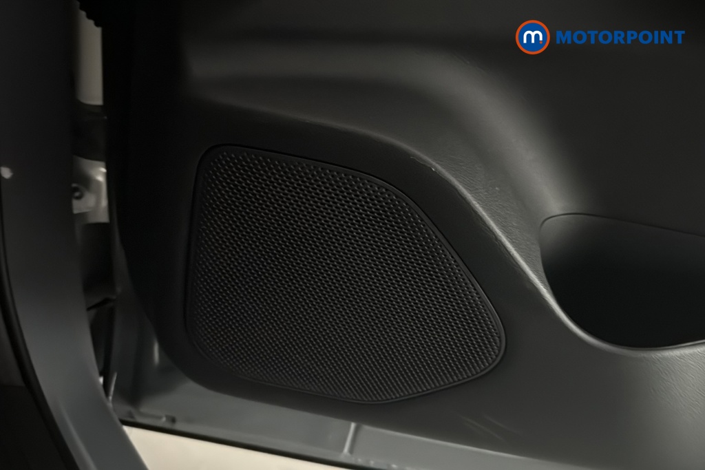 Nissan Qashqai N-Connecta Manual Petrol SUV - Stock Number (1683552) - 21st supplementary image