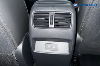 Nissan Qashqai N-Connecta Manual Petrol SUV - Stock Number (1683552) - 28th supplementary image