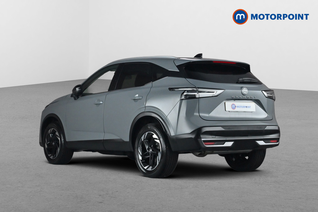 Nissan Qashqai N-Connecta Manual Petrol SUV - Stock Number (1683552) - Drivers side rear corner