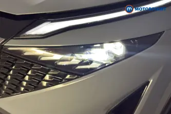 Nissan Qashqai N-Connecta Manual Petrol SUV - Stock Number (1683552) - 42nd supplementary image