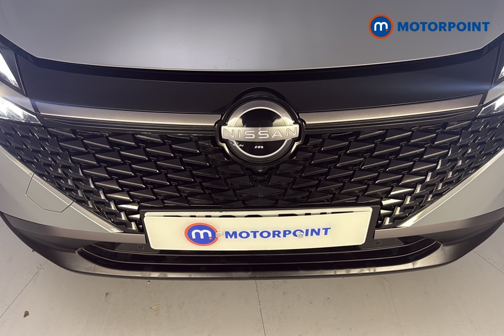Nissan Qashqai N-Connecta Manual Petrol SUV - Stock Number (1683552) - 43rd supplementary image