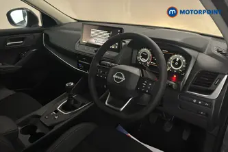 Nissan Qashqai N-Connecta Manual Petrol SUV - Stock Number (1683552) - 1st supplementary image