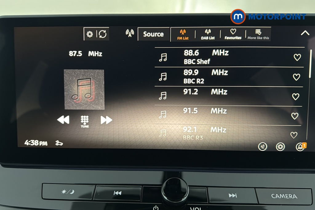 Nissan Qashqai N-Connecta Manual Petrol SUV - Stock Number (1683559) - 8th supplementary image
