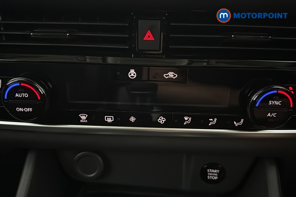 Nissan Qashqai N-Connecta Manual Petrol SUV - Stock Number (1683559) - 12th supplementary image