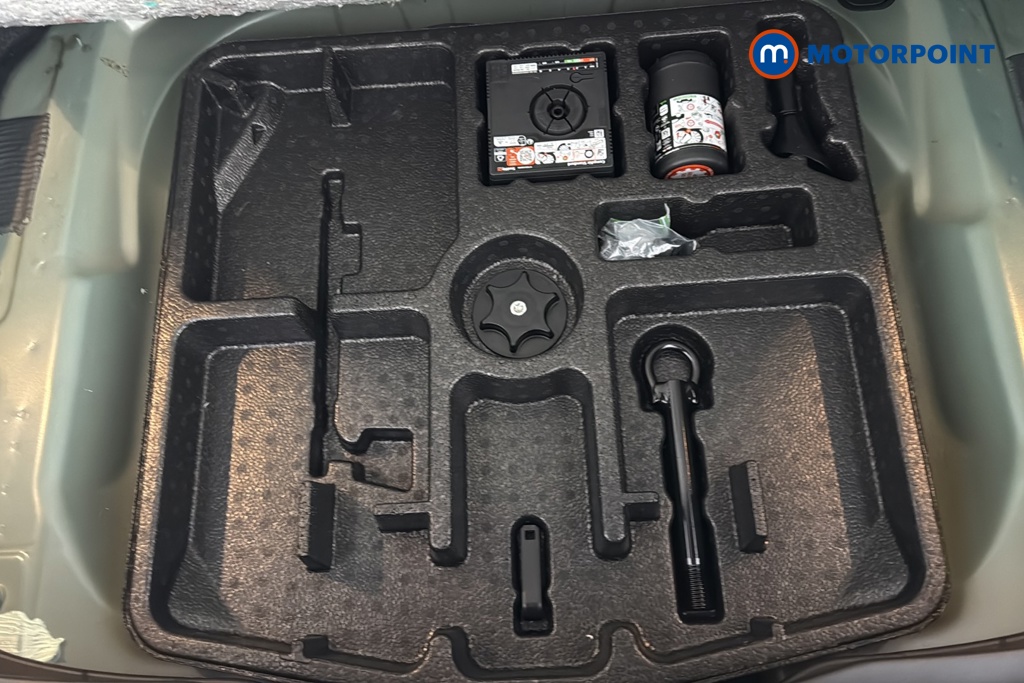 Nissan Qashqai N-Connecta Manual Petrol SUV - Stock Number (1683559) - 33rd supplementary image