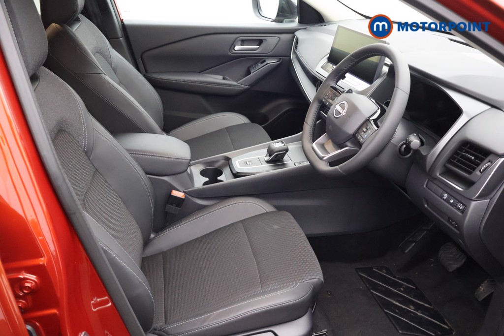 Nissan Qashqai N-Connecta Automatic Petrol SUV - Stock Number (1683564) - 22nd supplementary image