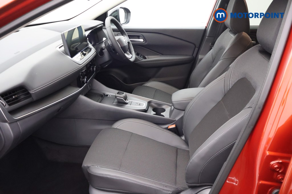 Nissan Qashqai N-Connecta Automatic Petrol SUV - Stock Number (1683564) - 32nd supplementary image