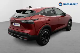 Nissan Qashqai N-Connecta Automatic Petrol SUV - Stock Number (1683564) - Drivers side rear corner