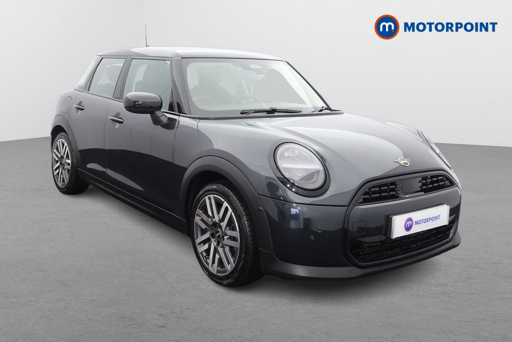 Mini Cooper C Classic Automatic Petrol Hatchback - Stock Number (1685436) - Drivers side front corner
