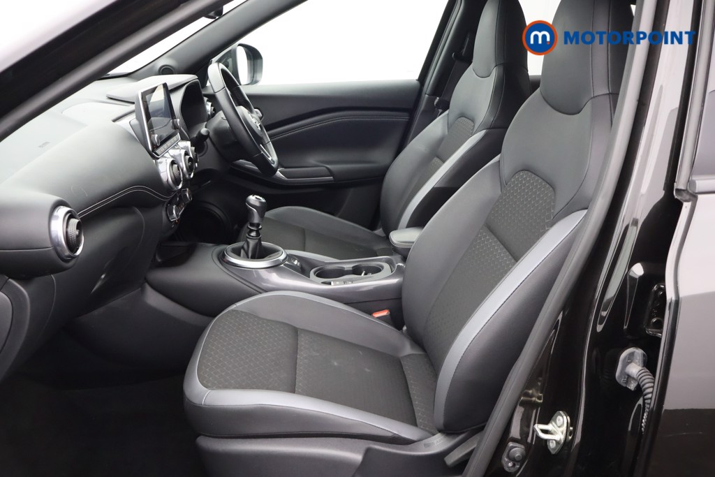 Nissan Juke N-Connecta Manual Petrol SUV - Stock Number (1685650) - 23rd supplementary image