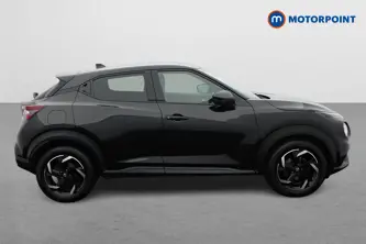 Nissan Juke N-Connecta Manual Petrol SUV - Stock Number (1685650) - Drivers side