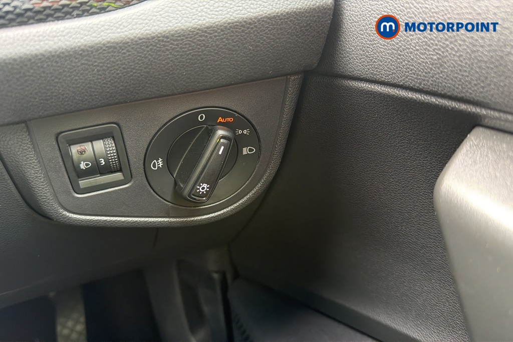 Volkswagen Polo Life Manual Petrol Hatchback - Stock Number (1685665) - 11th supplementary image