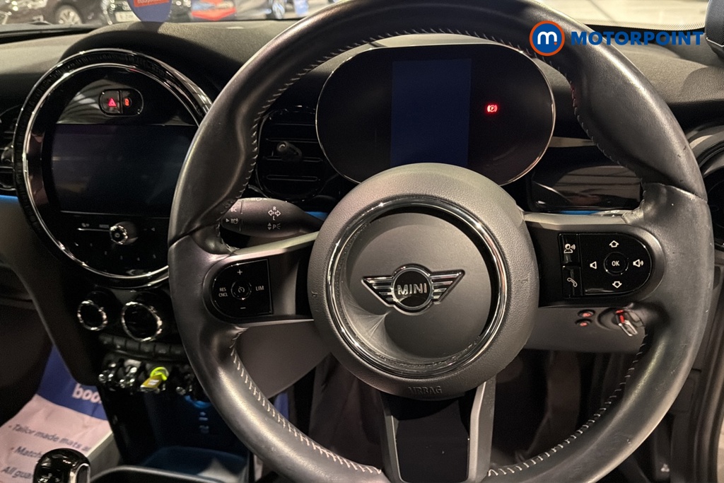Mini Hatchback Cooper S Level 3 Automatic Electric Hatchback - Stock Number (1685773) - 2nd supplementary image