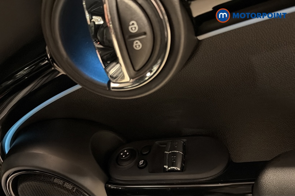 Mini Hatchback Cooper S Level 3 Automatic Electric Hatchback - Stock Number (1685773) - 19th supplementary image