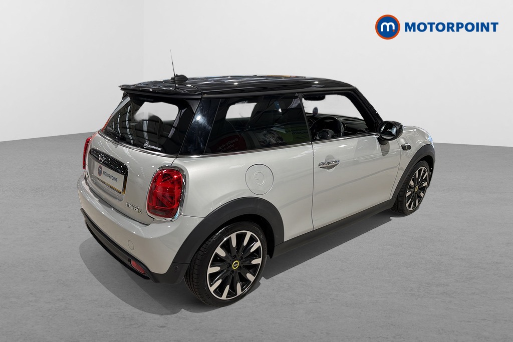 Mini Hatchback Cooper S Level 3 Automatic Electric Hatchback - Stock Number (1685773) - Passenger side rear corner