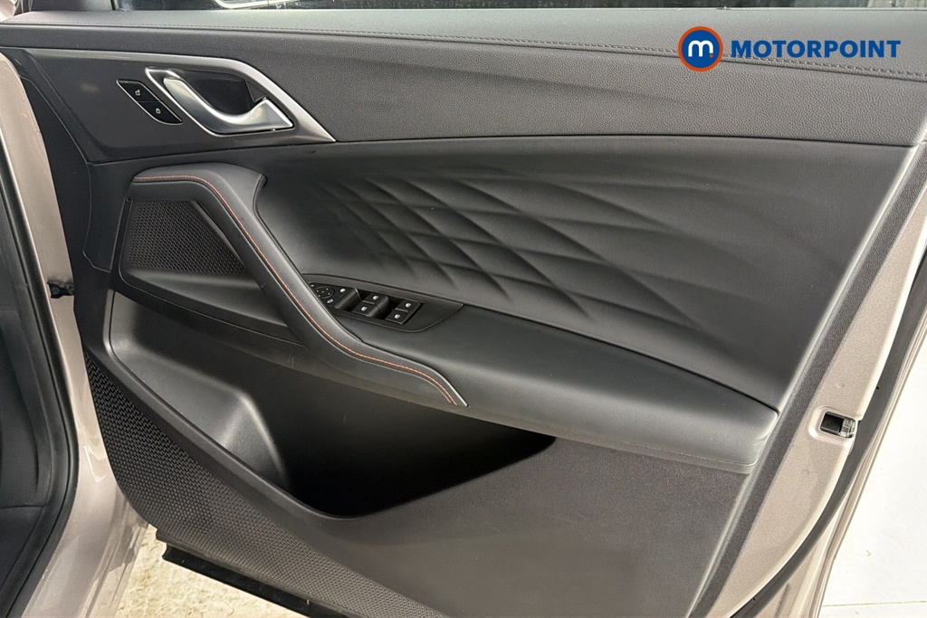 Mg Motor Uk HS Trophy Automatic Petrol-Electric Hybrid SUV - Stock Number (1686101) - 18th supplementary image