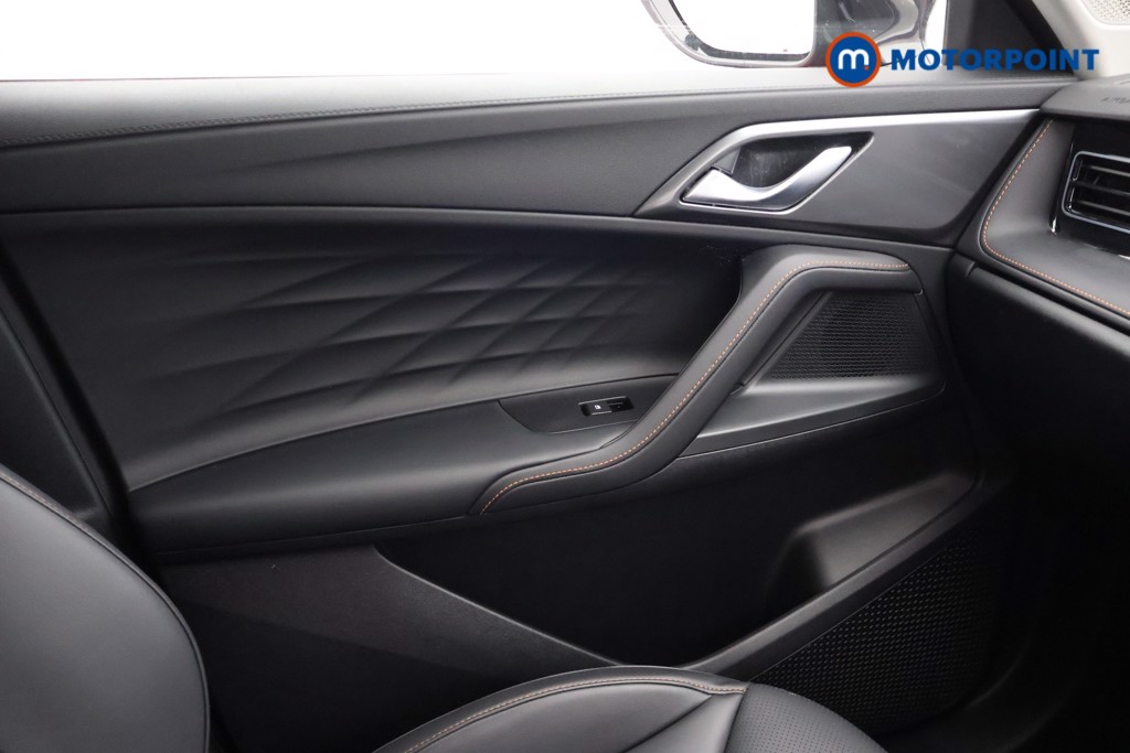 Mg Motor Uk HS Trophy Automatic Petrol-Electric Hybrid SUV - Stock Number (1686115) - 17th supplementary image
