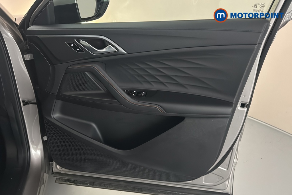 Mg Motor Uk HS Trophy Automatic Petrol-Electric Hybrid SUV - Stock Number (1686159) - 18th supplementary image