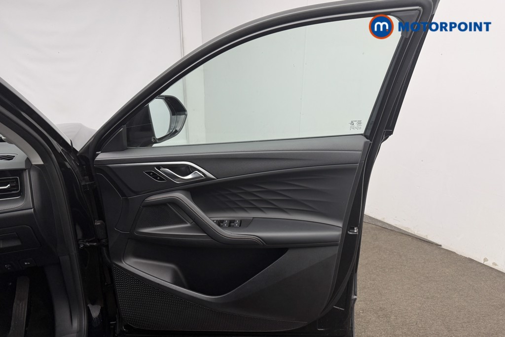 Mg Motor Uk HS Trophy Automatic Petrol-Electric Hybrid SUV - Stock Number (1686183) - 7th supplementary image