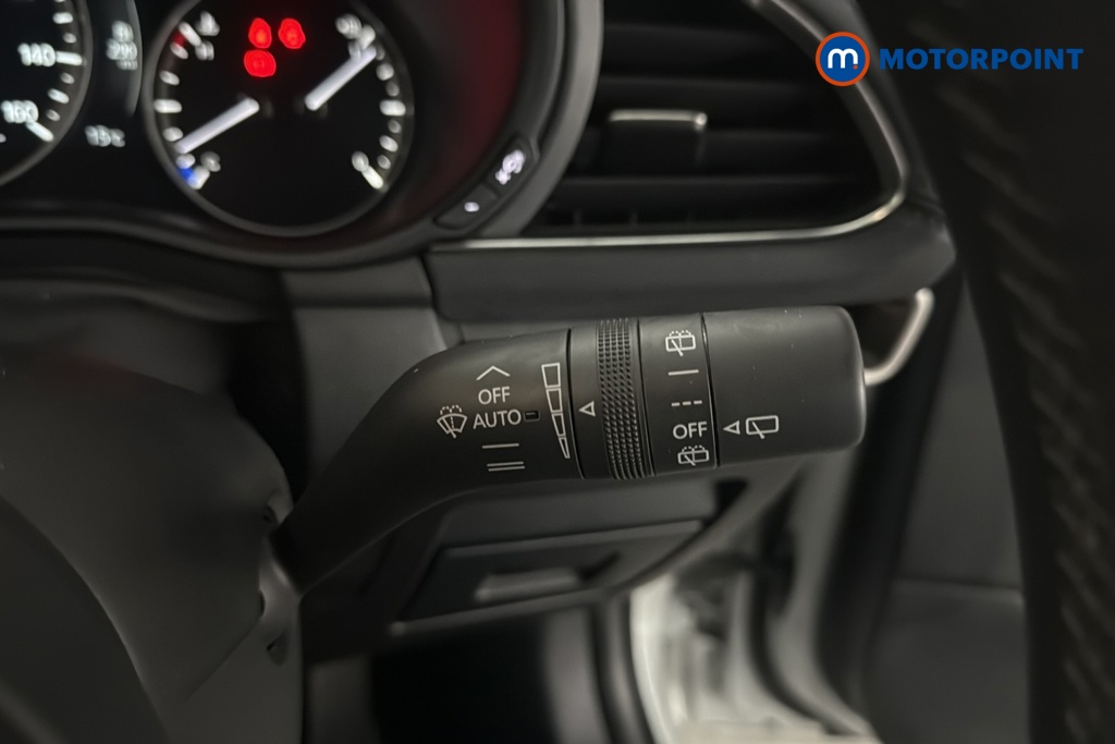 Mazda 3 Exclusive-Line Automatic Petrol Hatchback - Stock Number (1686391) - 6th supplementary image