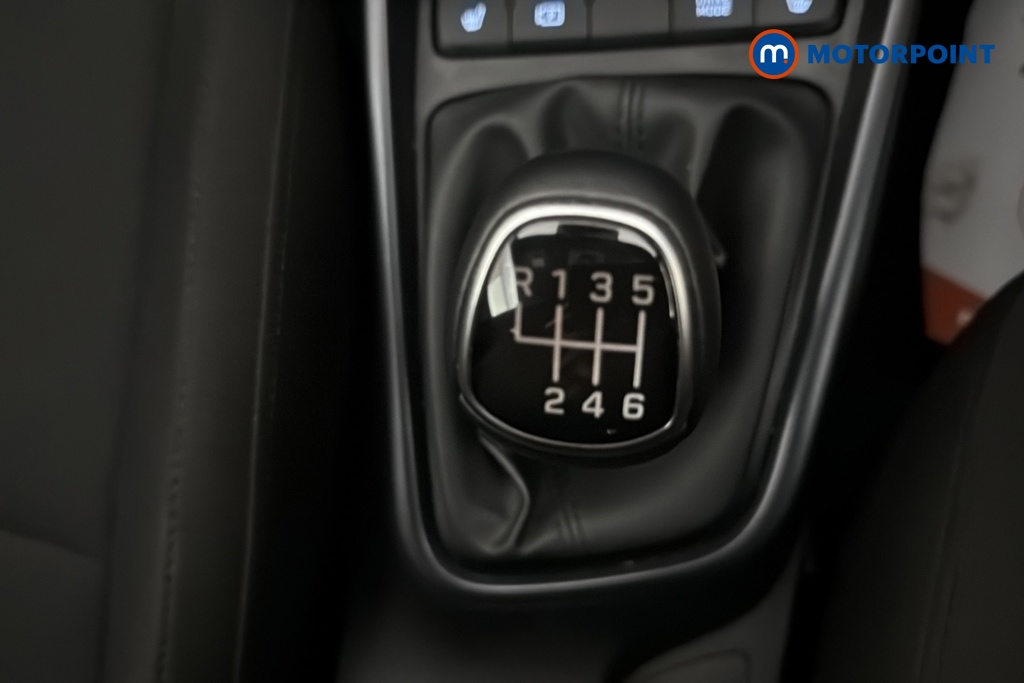 Hyundai I20 Black Line Manual Petrol Hatchback - Stock Number (1686540) - 15th supplementary image